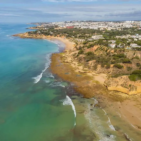 Balaia 3br Sunny Terrace Apartment Albufeira
