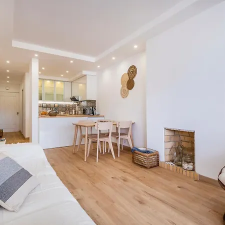 アパート Balaia 3br Sunny Terrace